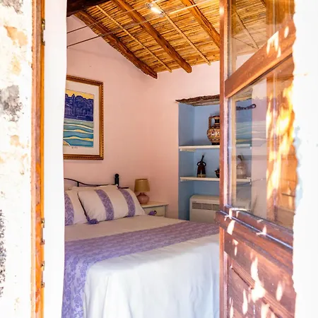 Beautiful House In Vakantiehuis *