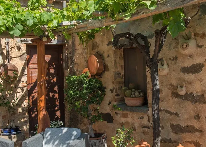 Beautiful House In Tatil Evi Orosei